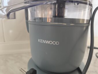 Kuchyňský robot Kenwood - 3