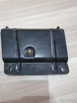 VW T4 drzak intercooleru - 3