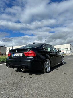 Bmw e90 330d Lci - 3