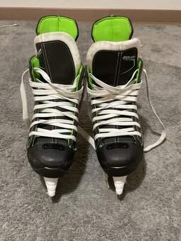 Hokejové brusle Bauer vel. 35 - 3