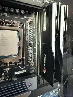 G.SKILL 32GB KIT DDR5 6000MHz CL36 Trident Z5 NEO RGB - 3