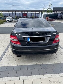 Mercedes-Benz - 3