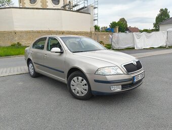 Škoda Octavia 2 1.6i 75kw benzín r.v 2005 - 3