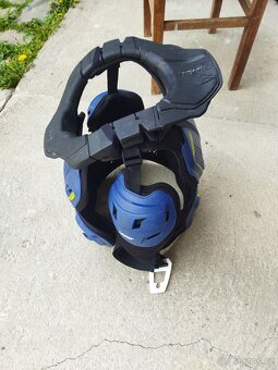 Husqvarna chránič hrudi - 3