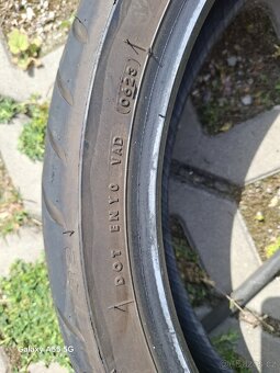 Prodam moto pneu bridgestone batlax t32 najeto 4000 km. - 3