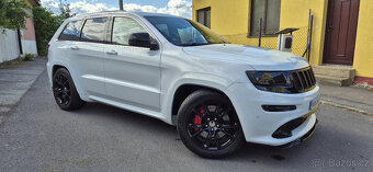 Jeep Grand Cherokee 6.4 SRT - 3