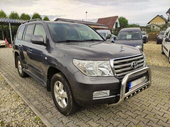 TOYOTA LAND CRUISER 200 4.5D V8 195KW,ZÁVĚS 3.5T - 3