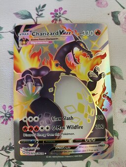 Pokémon karta Charizard - 3