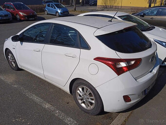 Prodej os. automobilu Hyundai i30 diesel 1.6i CRDi Trikolor - 3
