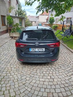Toyota Avensis kombi 1.8vvti 108kw, Nezávislé topení - 3
