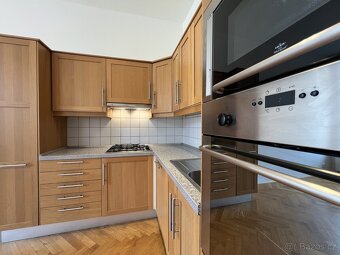 Prodej byty 2+kk, 70 m2 - Praha - Vinohrady, ev.č. 00064 - 3