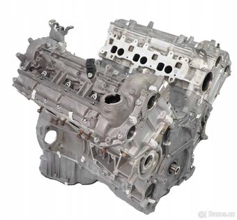 Mercedes-Benz W212 E350 CDI motor OM 642.850 - 3