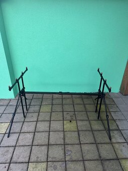 Prodám stojan na pruty - 3