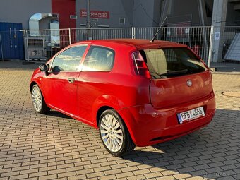 Fiat Punto, 1.2i, 48kw Původ ČR 112t. KM - 3