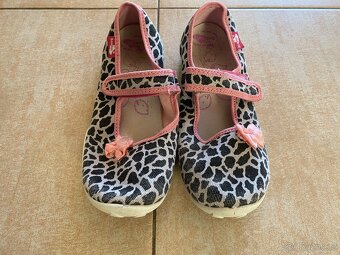 Botasky vel. 31 a bačkory vel. 34 - 3