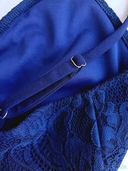 Společenské šaty na ramínka,vel M - 3