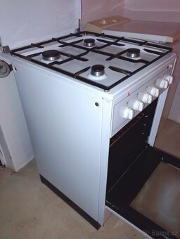 Sporák MORA 2120 - 3