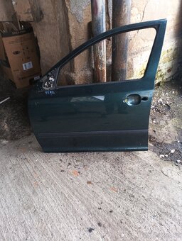 Škoda Octavia zadní pravé dvere - 3