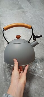 Čajník/rychlovarná konvice na indukci - 3