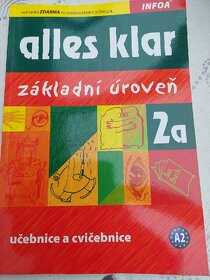 Učebnice a knihy - 3