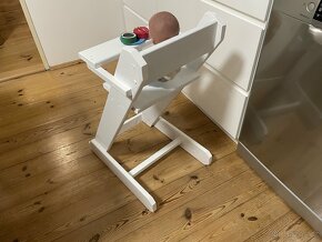 Zidlicka pro panenky - 3