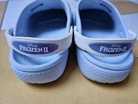 Crocs fl Disney Frozen II, vel. 34-35 - 3