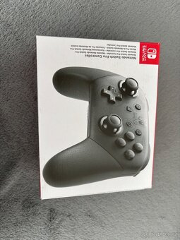Prodám Nintendo Switch - 3