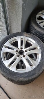 Originál kola na Mercedes Benz E R17 - 3