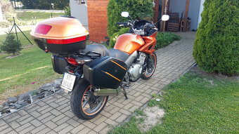 Honda CBF 1000 - 3