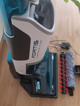 Tyčový vysavač ETA Fortis s hloubkovým čištěním 7224 90000 č - 3