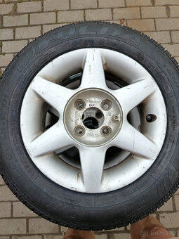 Prodám 4 kola na OA, Al disky, pneu 165/70 R13 - 3