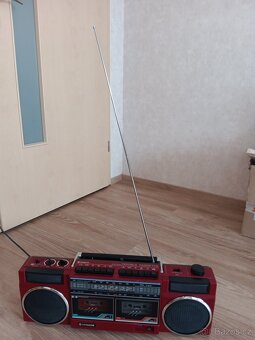 Hitachi TRK-W24E Double Cassette, červený jak nový - 3