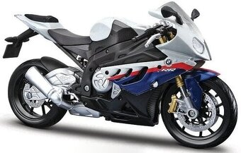 KÚPIM.......aprilia rsv4,yamaha R1 big bang - 3