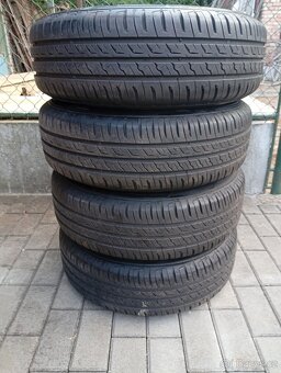 Škoda Octavia 2 velmi zachovalý stav 195/65 R15 - 3