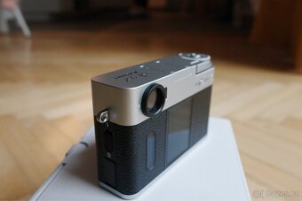 Fujifilm X-HF1 - 3