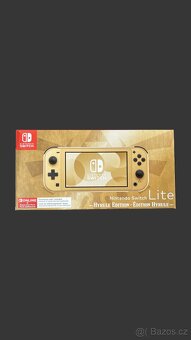 Nintendo Switch Lite Hyrule Edition + Kingdome Come + Hogwar - 3