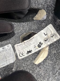 Cyklistické helmy - různé velikosti a motivy - 3