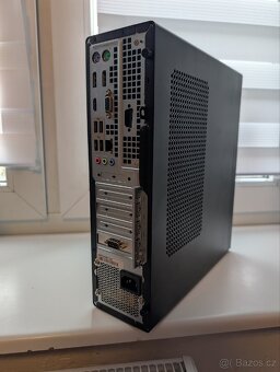 ASUS ExpertCenter D7 (i3-12100 / 16GB / 512GB NVMe) - 3