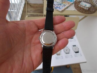 vzacne trezorovky origo stav hodinky prim rok 1960 funkcni - 3