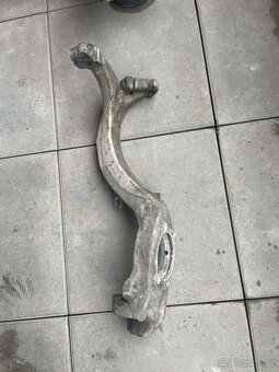 Těhlice přední Audi A8/S8 D3, VW Phaeton - 3