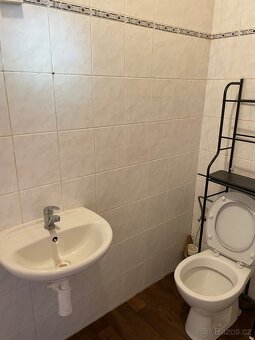 Pronájem garsonky v Jaroměři - 3