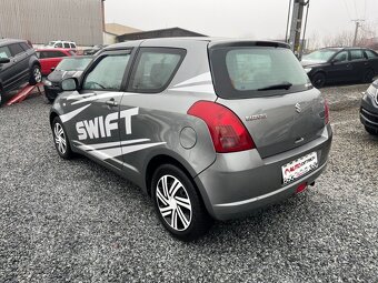 SUZUKI SWIFT 1,3i - 3