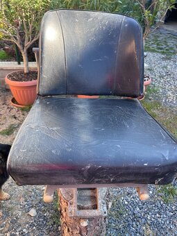 Sedačka na traktor IFA - 3