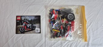 LEGO Technic 42132 Motorka - 3
