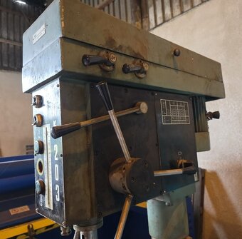 Sloupová vrtačka PK 203 - 3