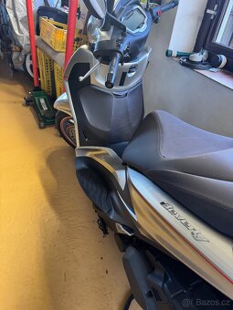 skůtr Piaggio Beverly 400 ZIMNÍ CENA - 3