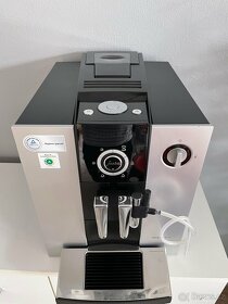 JURA F7 - 3