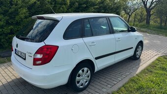 Škoda Fabia II 2 kombi 1..6TDi 66Kw Ambition KLIMA CZ - 3