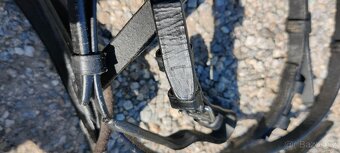 Prodám uzdečku COB - 3