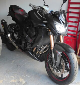 Kawasaki Z 750 R - 3
